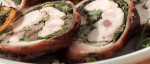 Coniglio in Porchetta con Cipolline al Balsamico